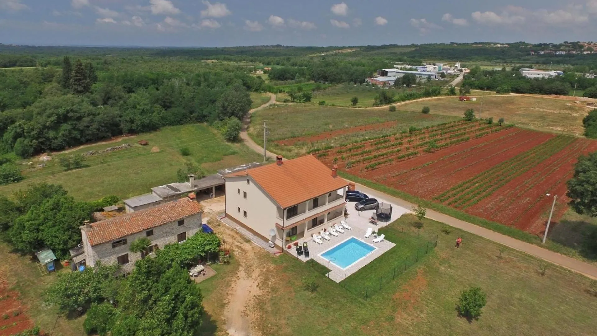 Apartment Ferienwohnung Fuer 6 Personen Ca 120 Qm In Dvori, Istrien Istrische Riviera Kastelir