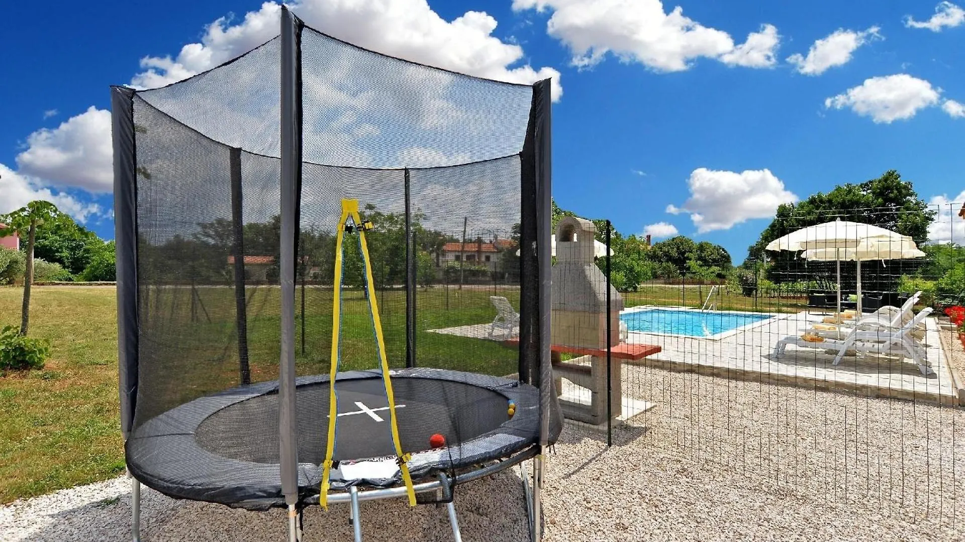Apartment Ferienwohnung Fuer 6 Personen Ca 120 Qm In Dvori, Istrien Istrische Riviera Kastelir Croatia